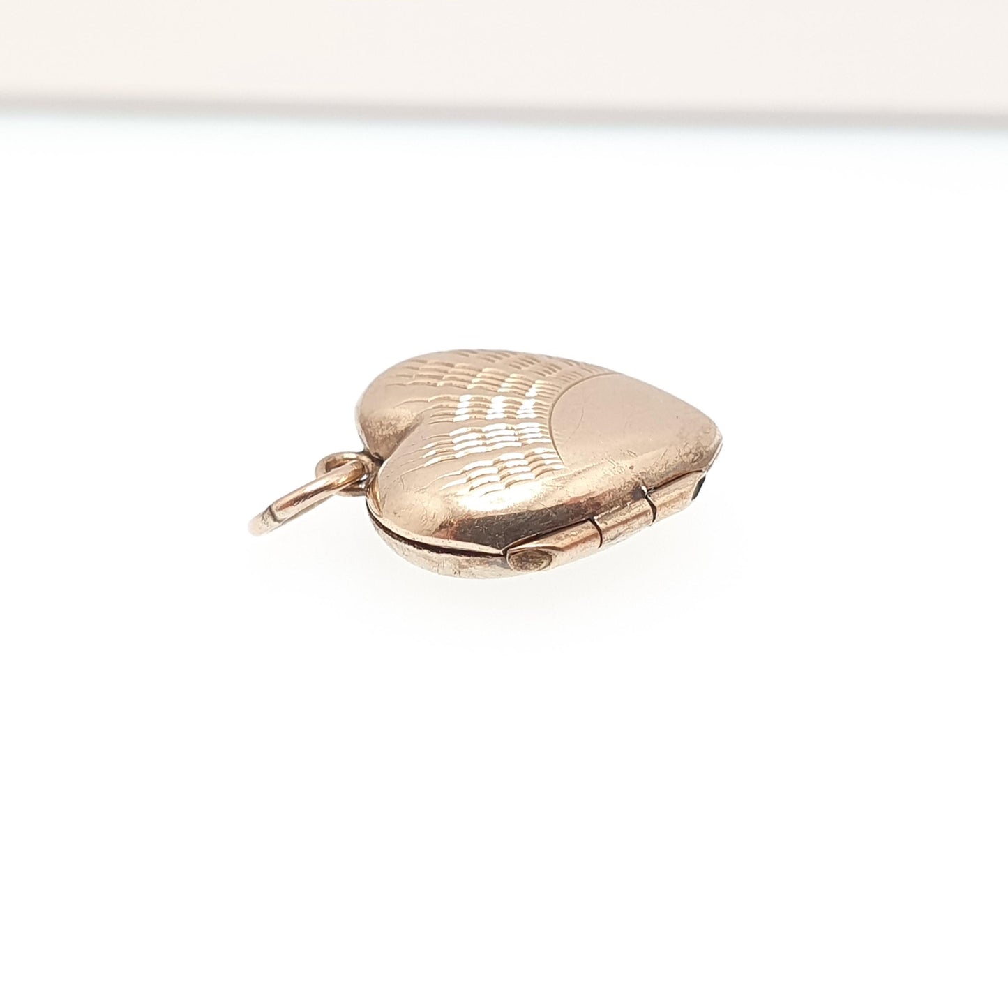 Antique 9ct 9k Gold Heart Locket Sunburst Art Deco Solid Yellow Gold Back & Front Small Tiny 1920s Necklace Photo Pendant Jewelry Jewellery