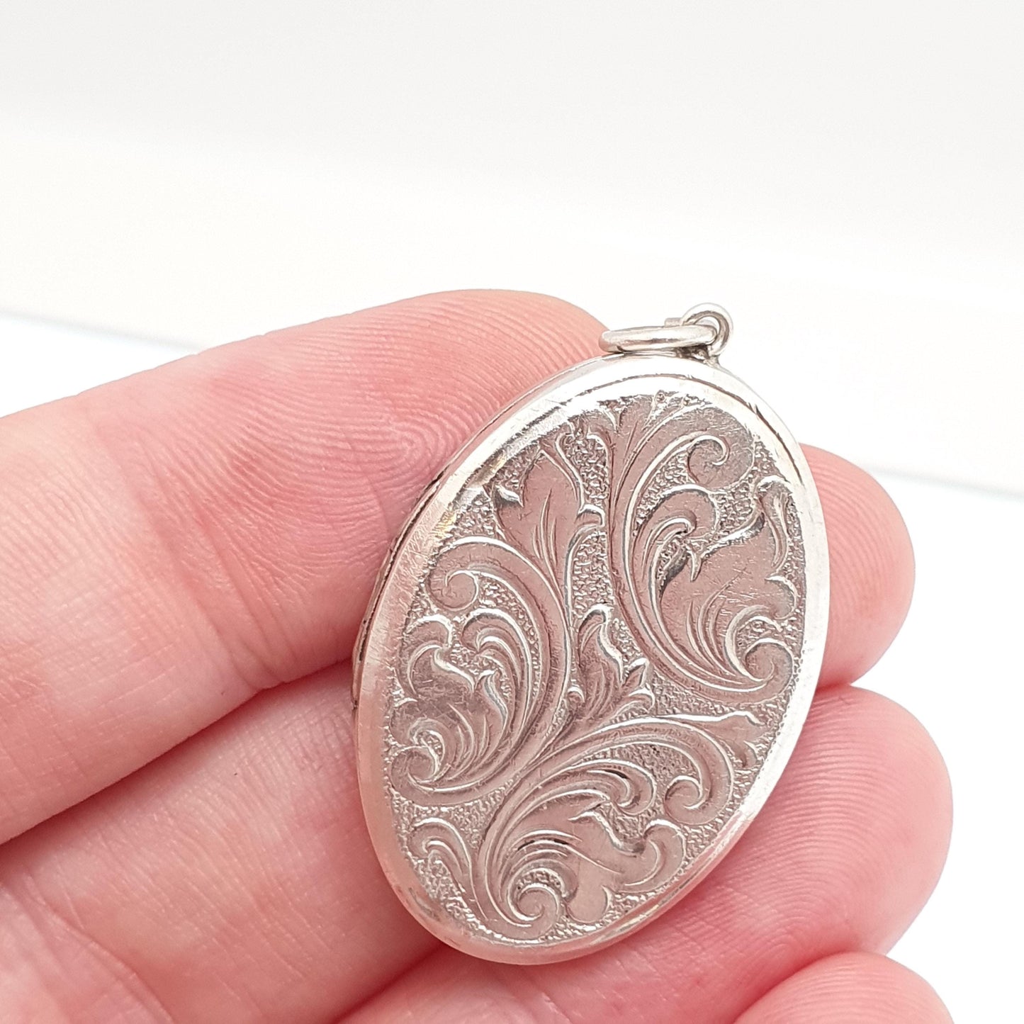 Vintage GEORG JENSEN Sterling Silver Locket Oval Scroll Embossed Necklace Pendant Hallmark Cute Picture Photo Womens Jewelry Jewellery Retro