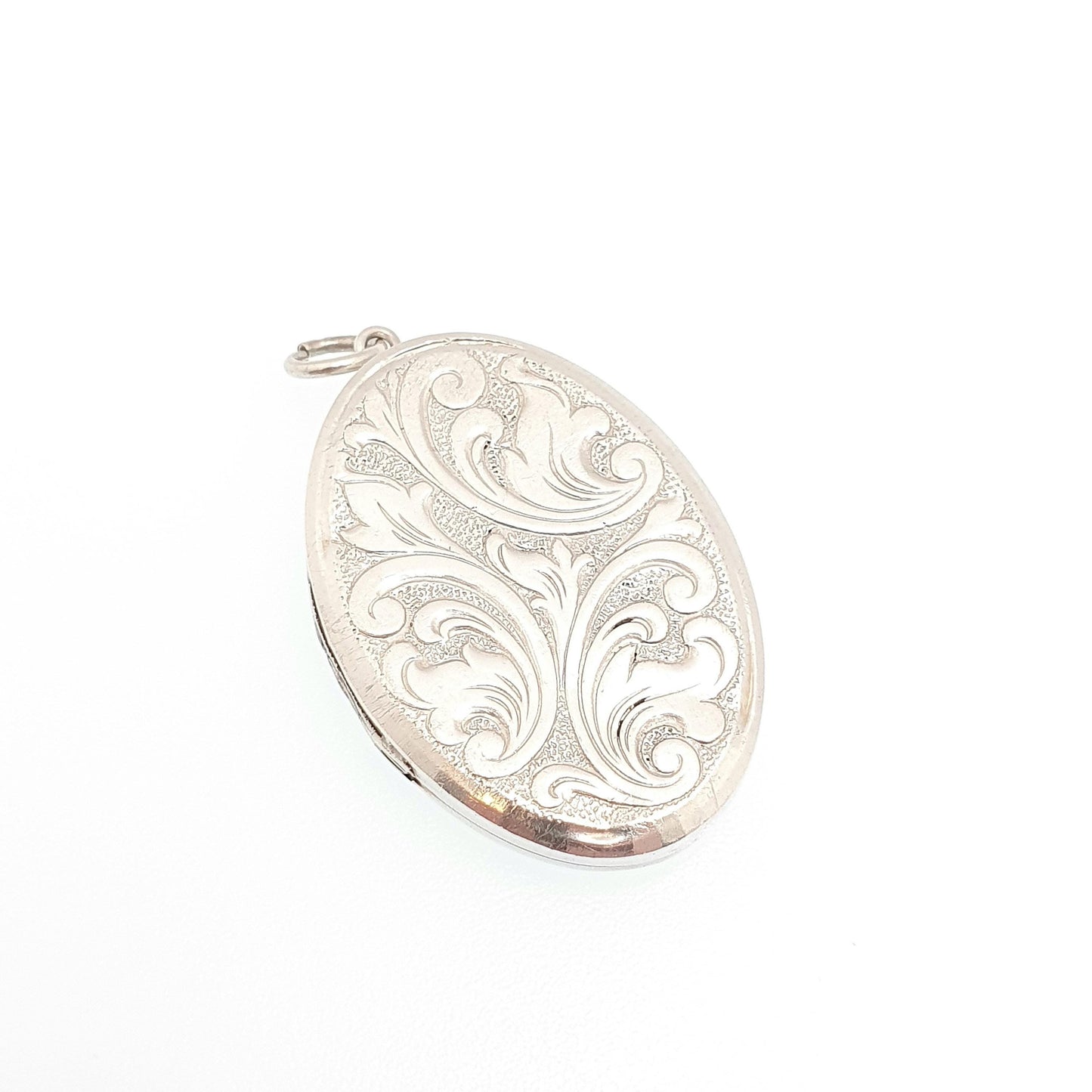 Vintage GEORG JENSEN Sterling Silver Locket Oval Scroll Embossed Necklace Pendant Hallmark Cute Picture Photo Womens Jewelry Jewellery Retro