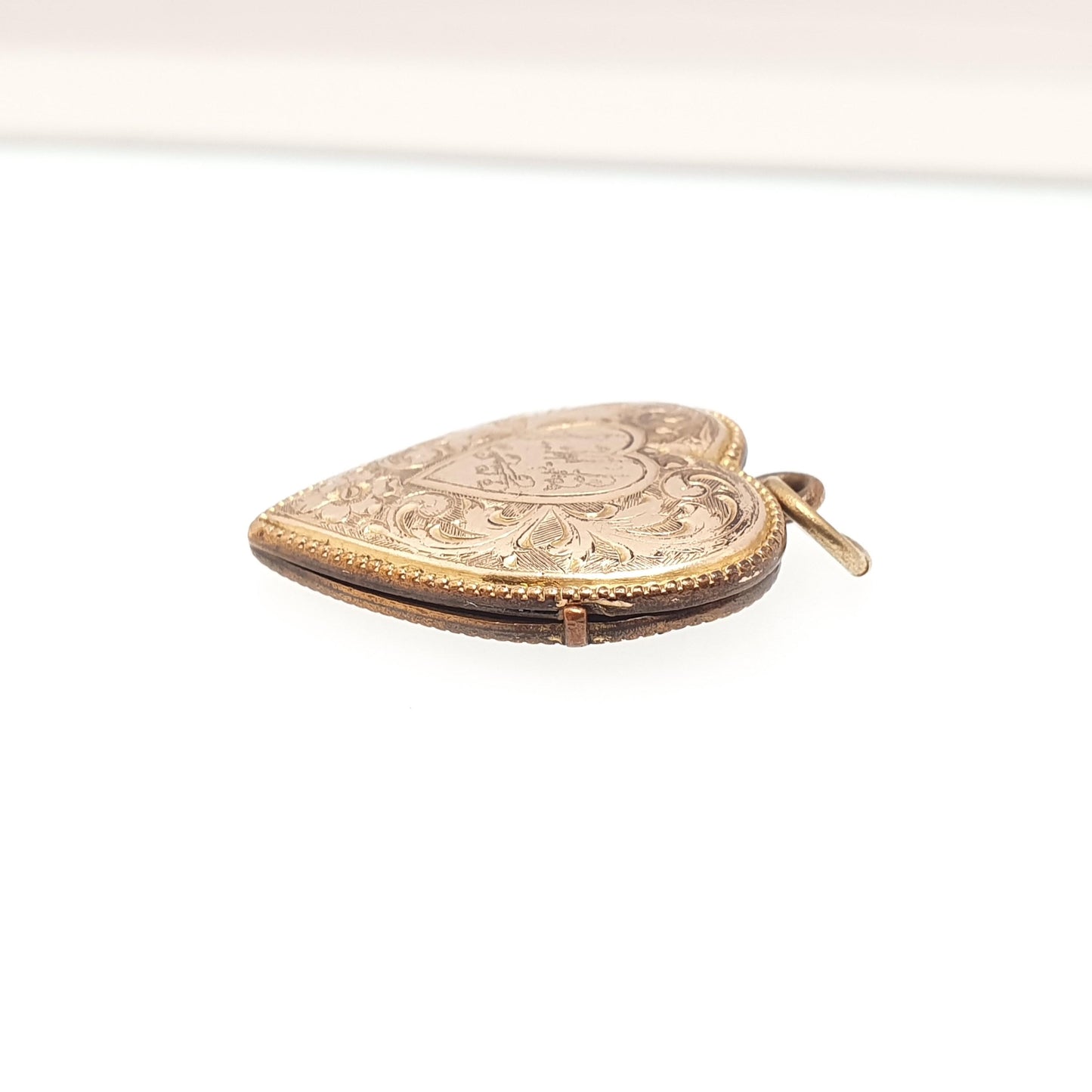 Antique Rolled Gold Heart Locket Necklace Victorian Gold Filled Pendant Love Vintage Picture Photo Womens Ladies Jewellery Jewelry