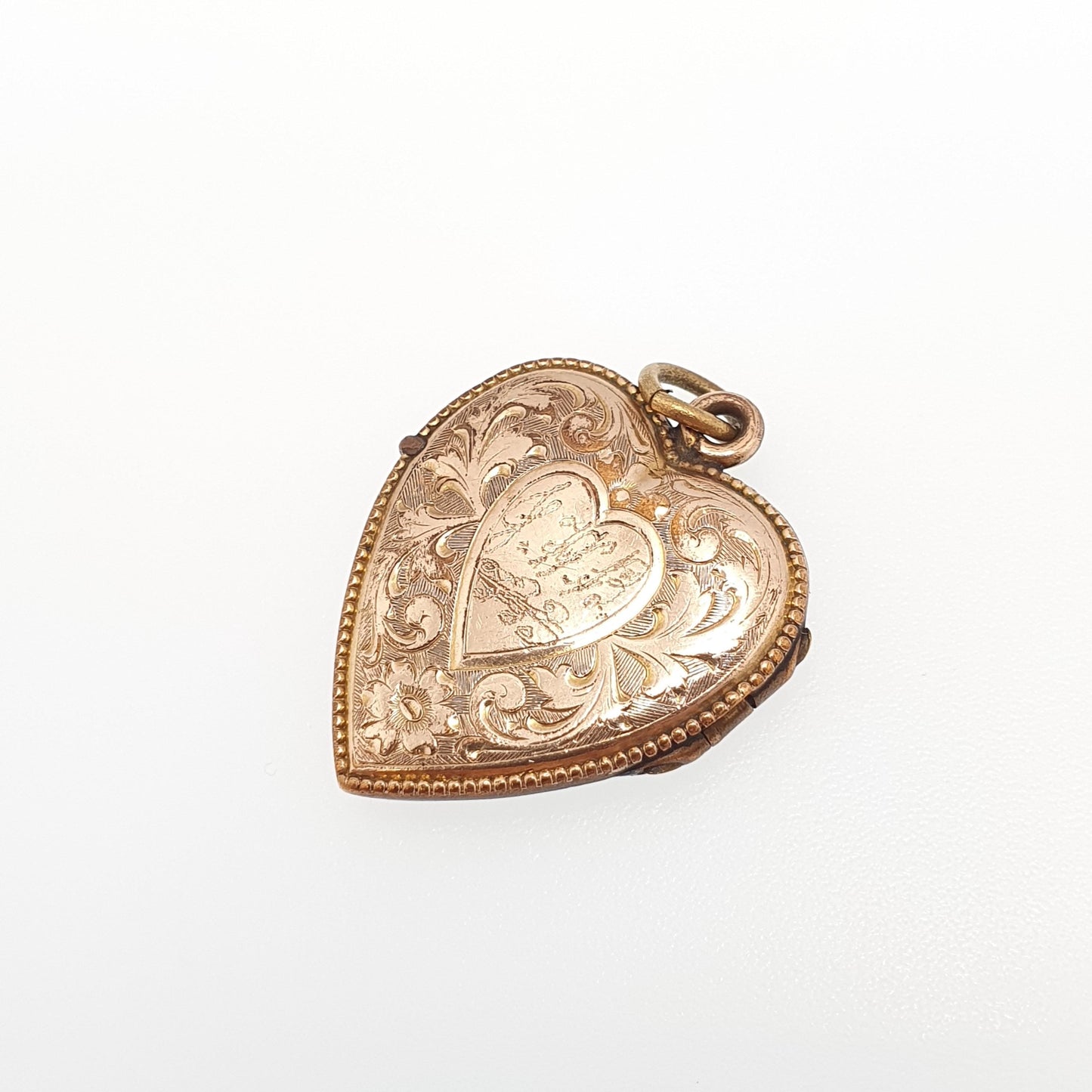 Antique Rolled Gold Heart Locket Necklace Victorian Gold Filled Pendant Love Vintage Picture Photo Womens Ladies Jewellery Jewelry