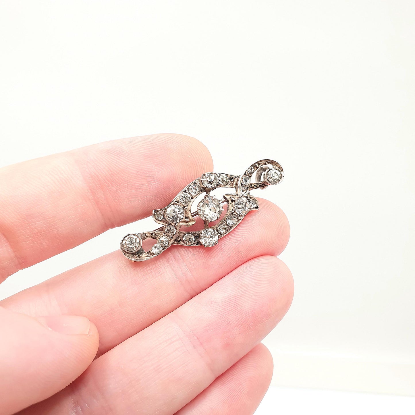 Antique Victorian Solid Silver Diamond Paste Brooch Pin Scroll Art Nouveau Ornate Late 1800s Sparkly Foiled Glass Cute Jewelry Jewellery