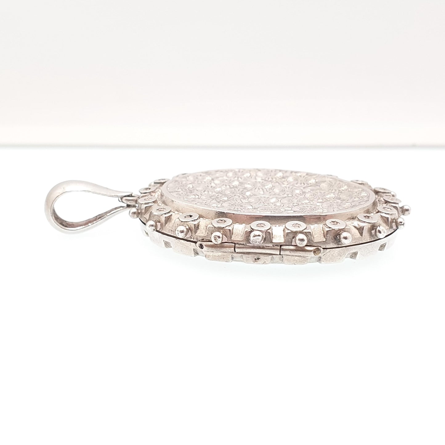 Antique Victorian Sterling Silver Locket Star Border Geometric Beaded 1882 Hallmark Pendant Picture Photo Etruscan Vintage Jewelry Jewellery