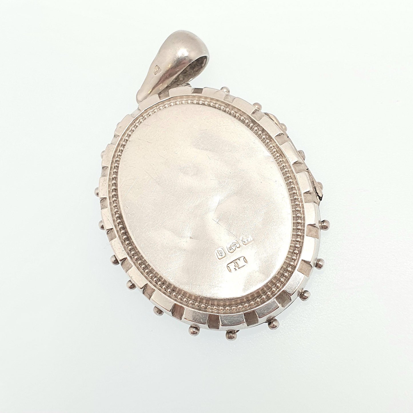 Antique Victorian Sterling Silver Locket Star Border Geometric Beaded 1882 Hallmark Pendant Picture Photo Etruscan Vintage Jewelry Jewellery