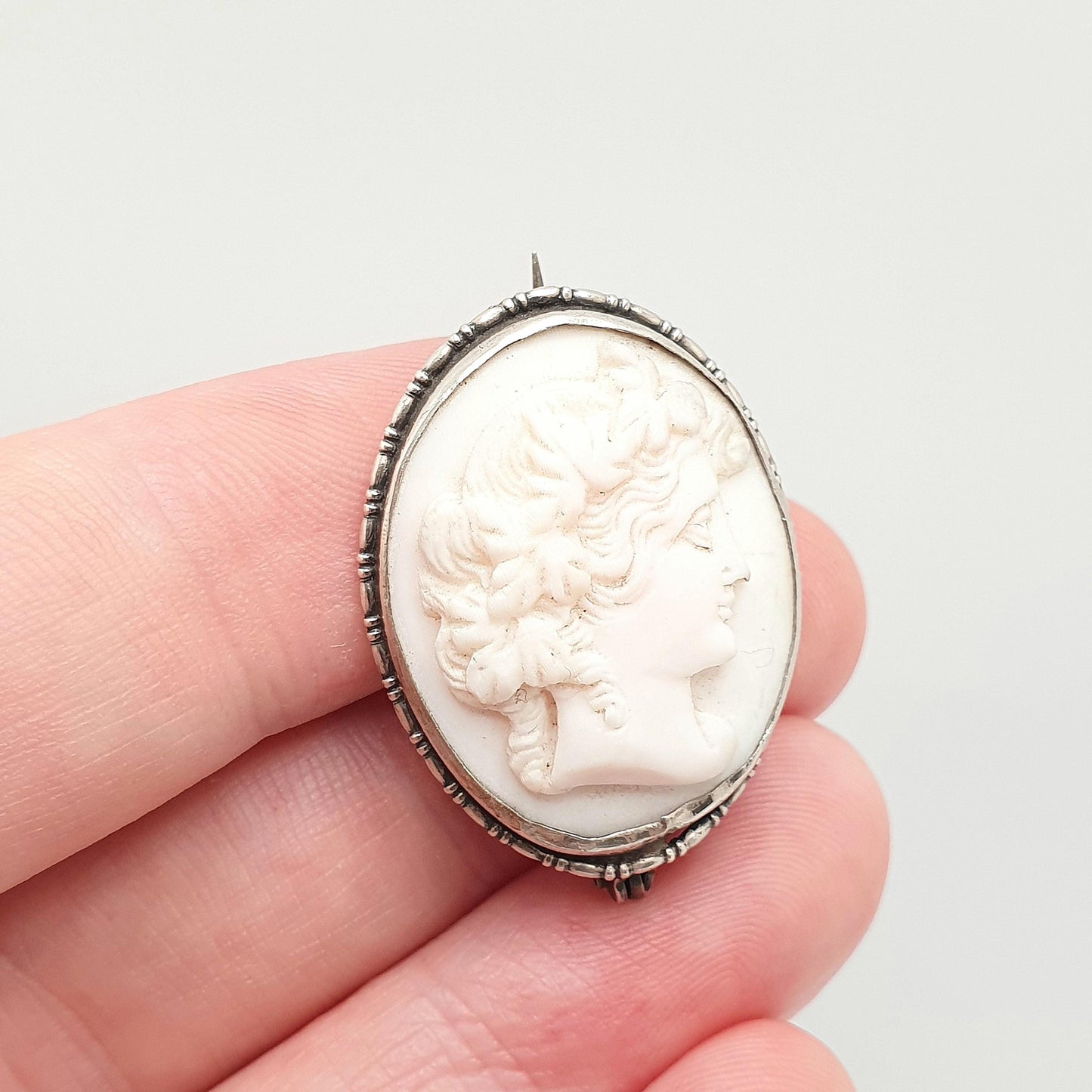 Antique Victorian Cameo Solid Silver Brooch Pink Conch Shell High Relief Large Big Vintage Rope Handmade 1800s Womens Jewelry Jewellery