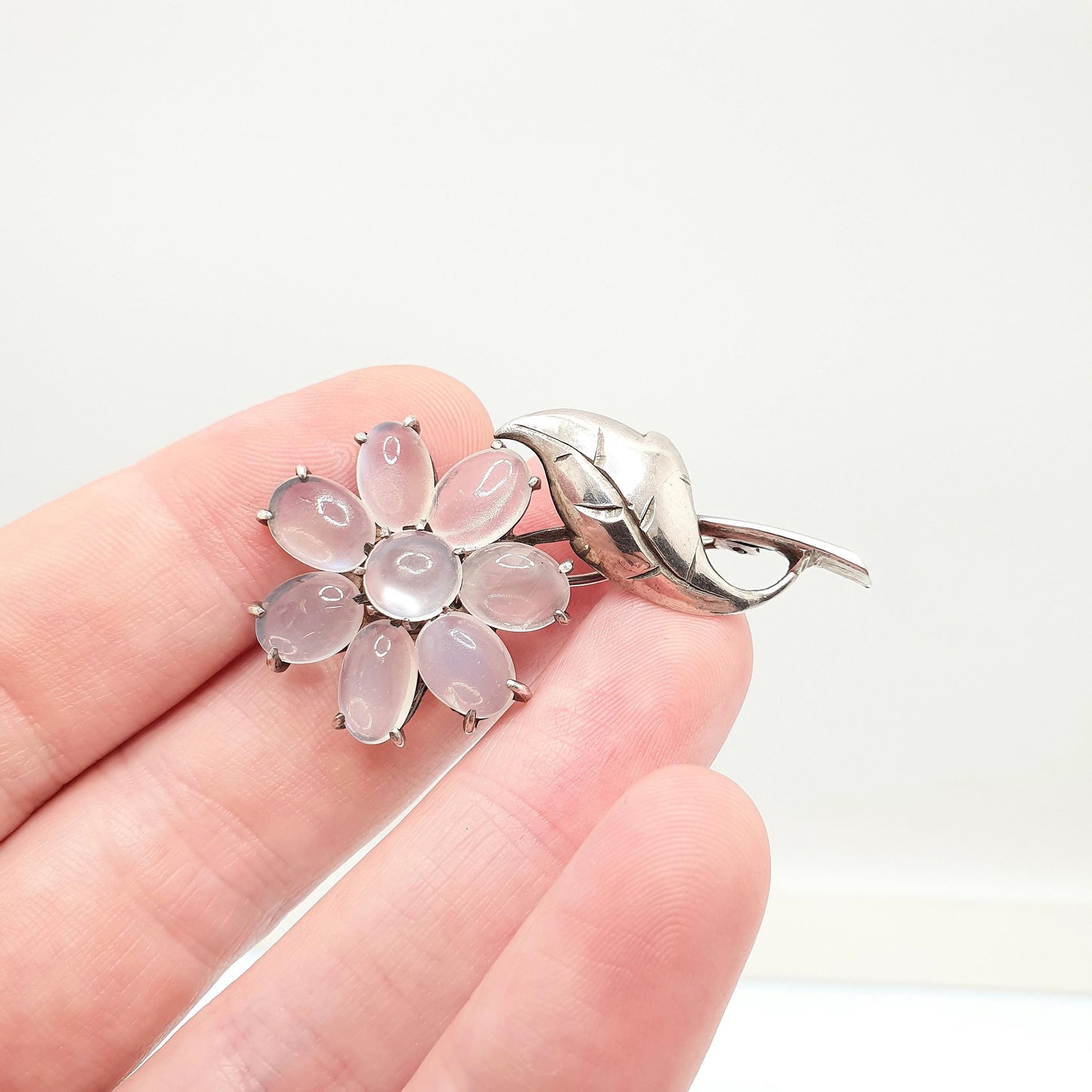 Antique Solid Silver Moonstone Flower Brooch Victorian Natural Floral Genuine Blue Gemstones Art Nouveau Vintage Gift Jewelry Jewellery
