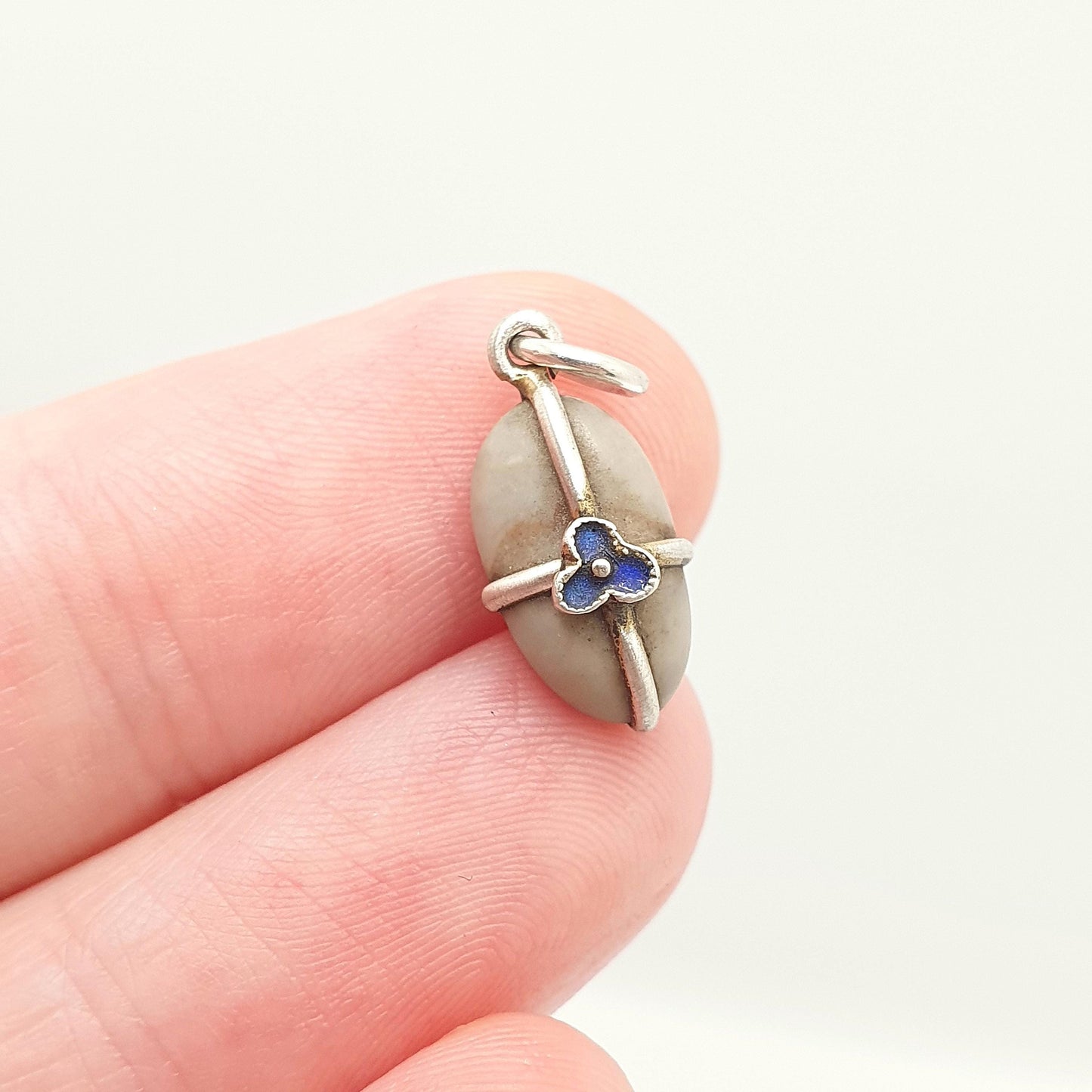 Antique Victorian Forget Me Not Solid Silver Charm Pebble Pendant Necklace Hardstone Enamel Sweetheart Vintage Womens Jewelry Jewellery
