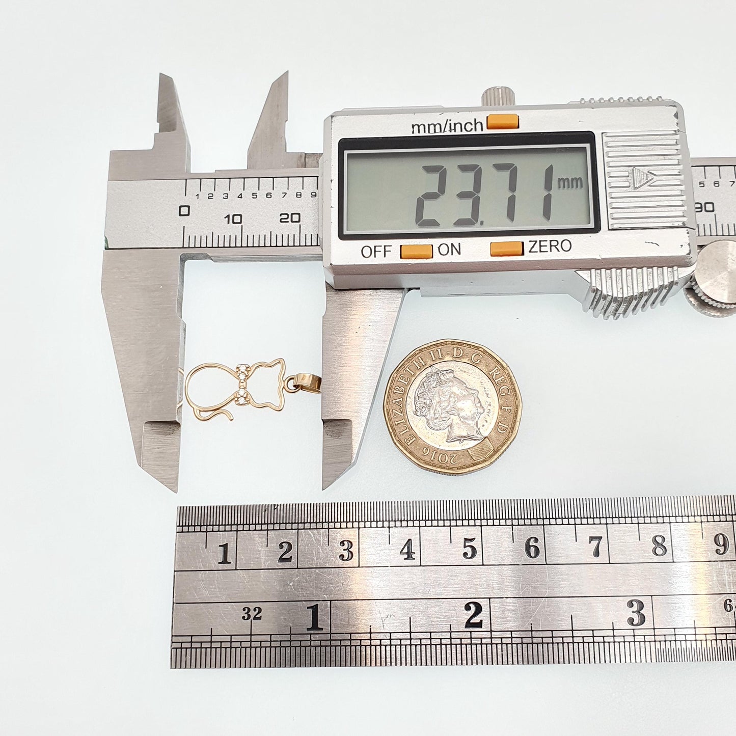 Vintage 9ct 9k Gold Cat Necklace Pendant Charm CZ Gemstone Pussycat Kitten Solid 375 Cute Gift Cats Womens Charms Sweet Jewellery Jewelry