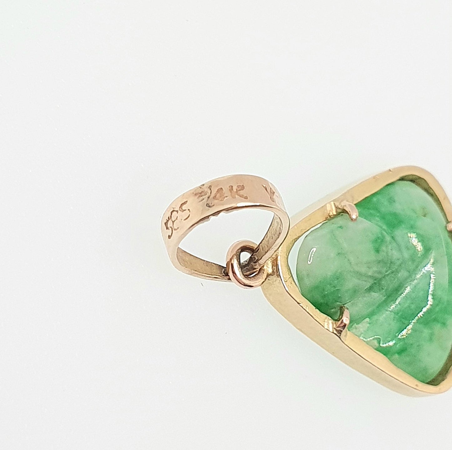 Vintage 14kt 14k Gold Apple Green Jade Necklace Pendant Hand Carved Cameo Solid 585 Genuine Jadeite Gemstone Vintage Jewelry Jewellery