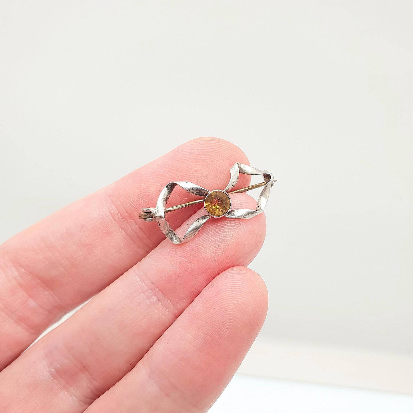 Antique Charles Horner Sterling Silver Bow Brooch Citrine Paste Infinity Knot Art Nouveau Infinity 1900s Vintage Womens Jewellery Jewelry
