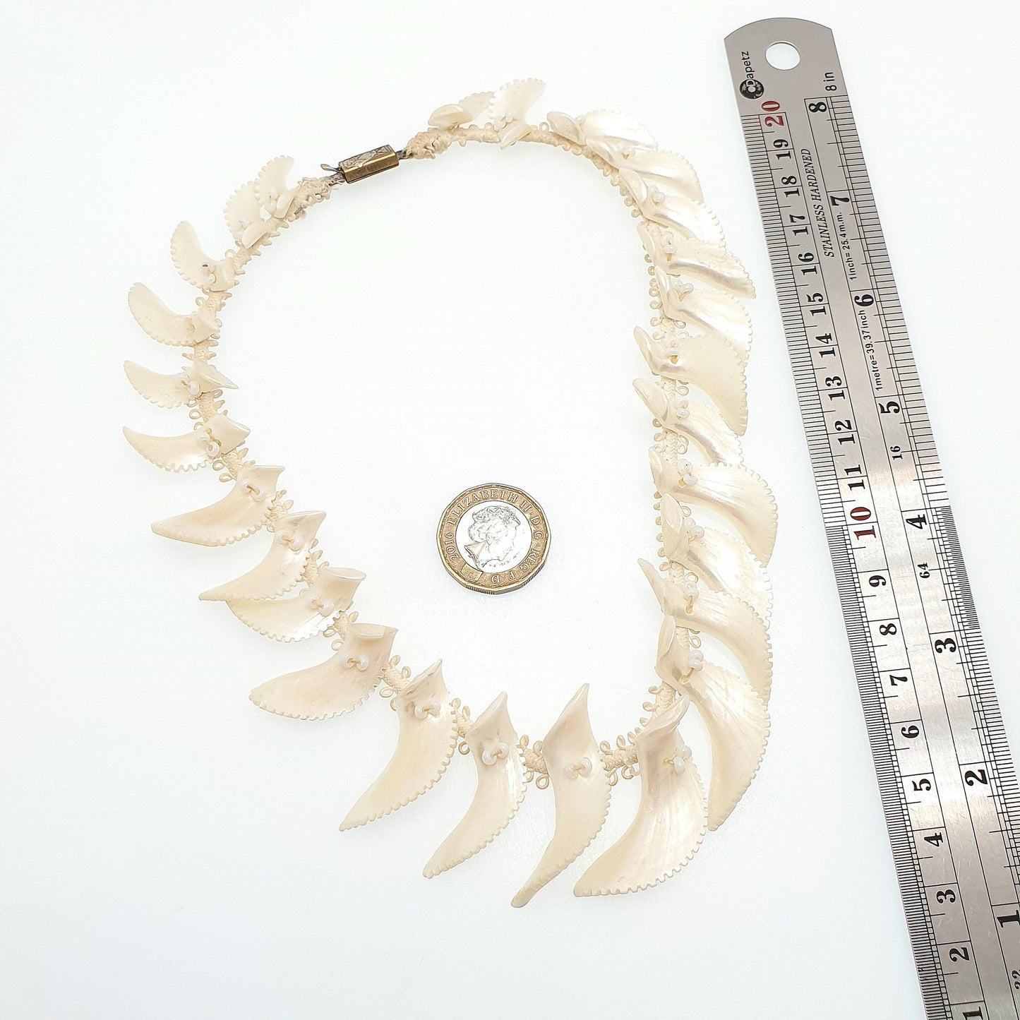 Antique Victorian Mother of Pearl Necklace Jagged Teeth Hand Carved Genuine Shell Lace Collar Twist Frill Pendants Womens Jewellery Jewelry