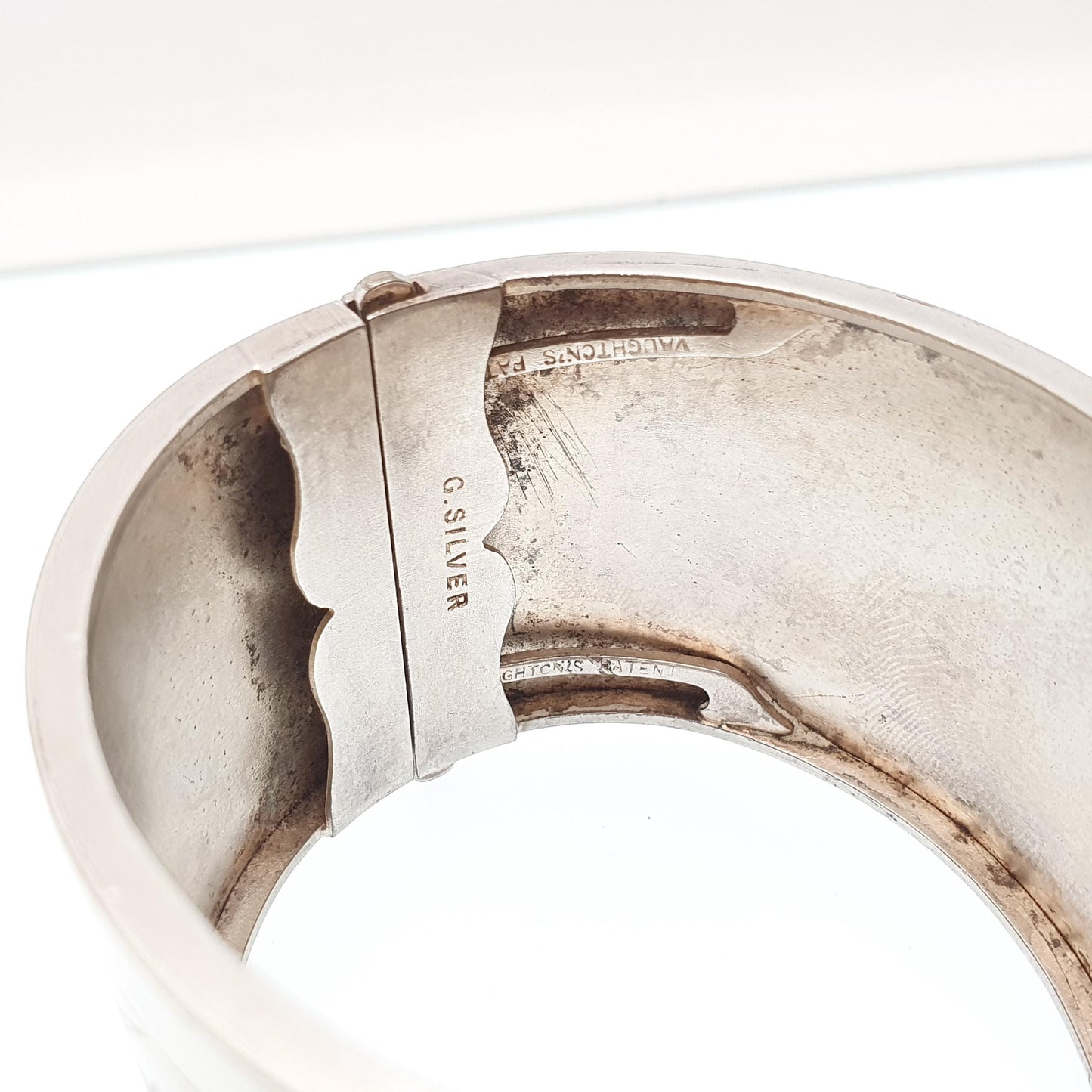 Antique Victorian Sterling Silver Bird Bracelet Bangle Vaughtons Hand Engraved Birds Thick Big 35.73g Swallow Vintage Jewelry Jewellery