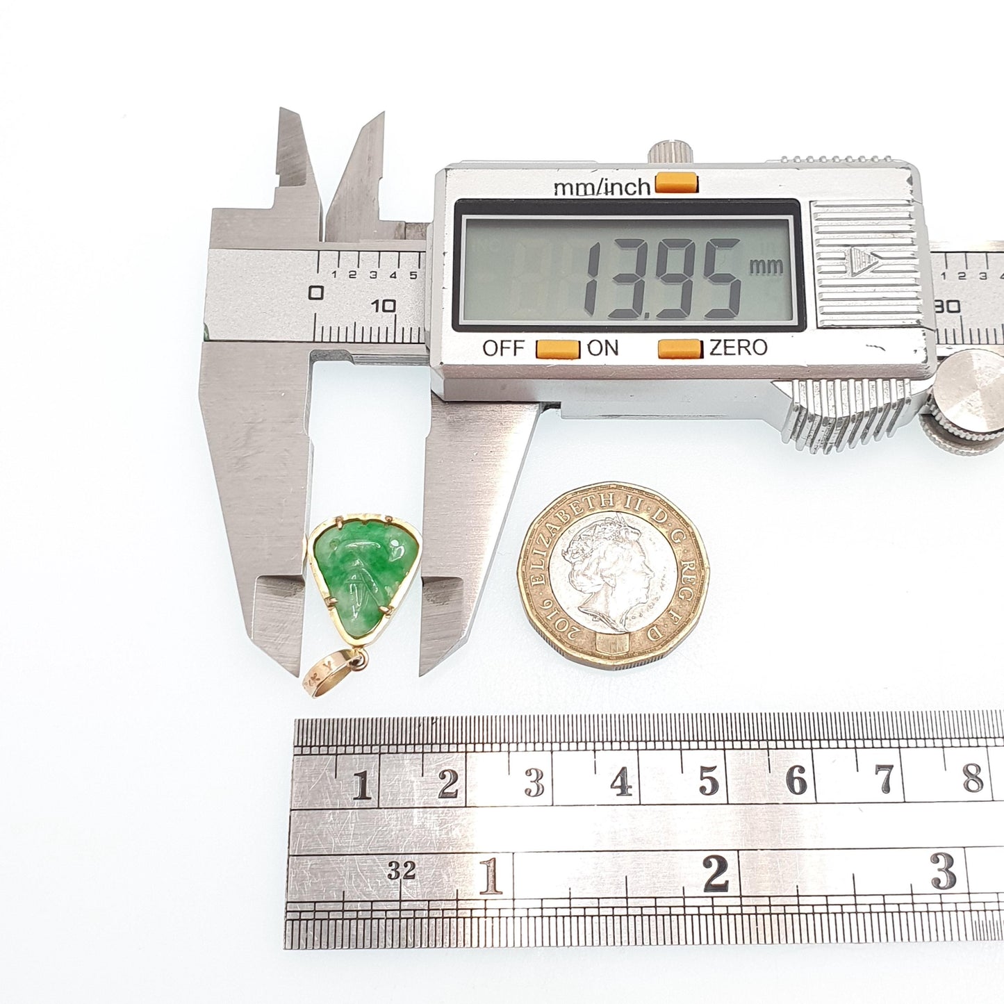 Vintage 14kt 14k Gold Apple Green Jade Necklace Pendant Hand Carved Cameo Solid 585 Genuine Jadeite Gemstone Vintage Jewelry Jewellery