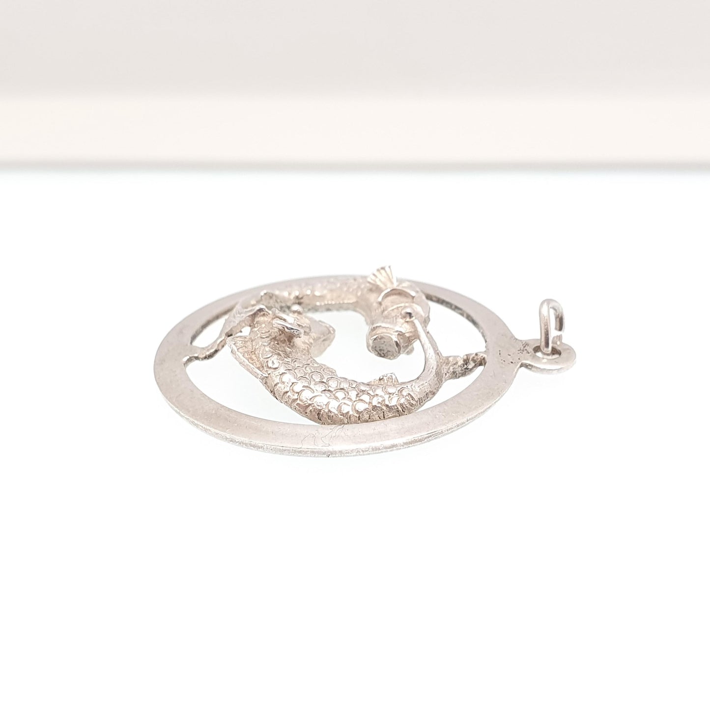 Vintage Solid Silver Pisces Pendant Necklace Astrological Star Sign Fish Zodiac Retro Unisex Animal Sea Creature Jewelry Jewellery