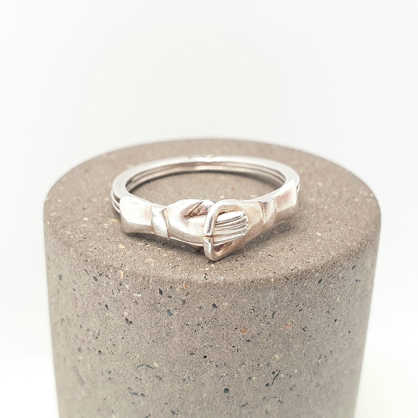Vintage Sterling Silver Gimmel Ring Fede Hand Hiding Heart Mexican Solid 925 Friendship Loyalty Folding Retro Mens Womens Jewelry Jewellery