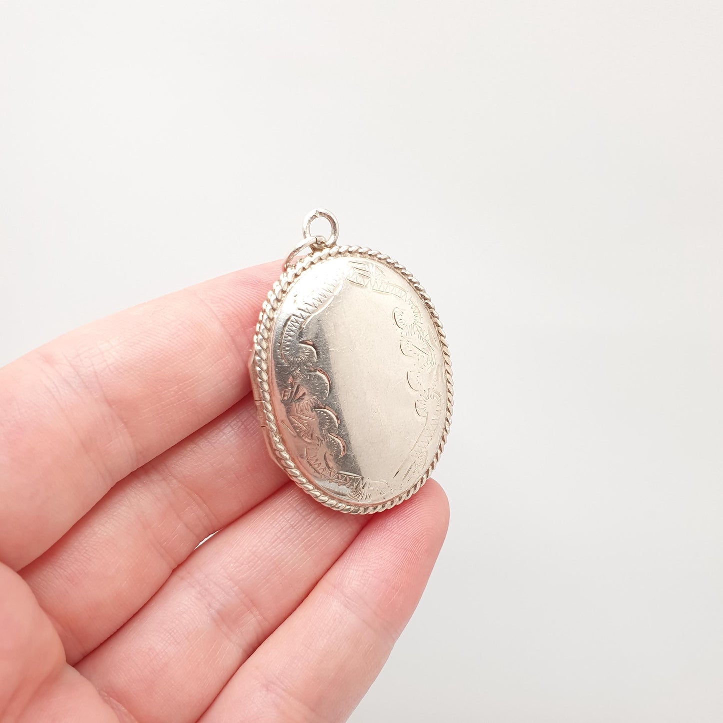 Vintage Sterling Silver Locket Oval 1994 Hallmark Pendant Necklace Large Big Engraved Retro Fine Solid 925 Jewelry Womens Jewellery