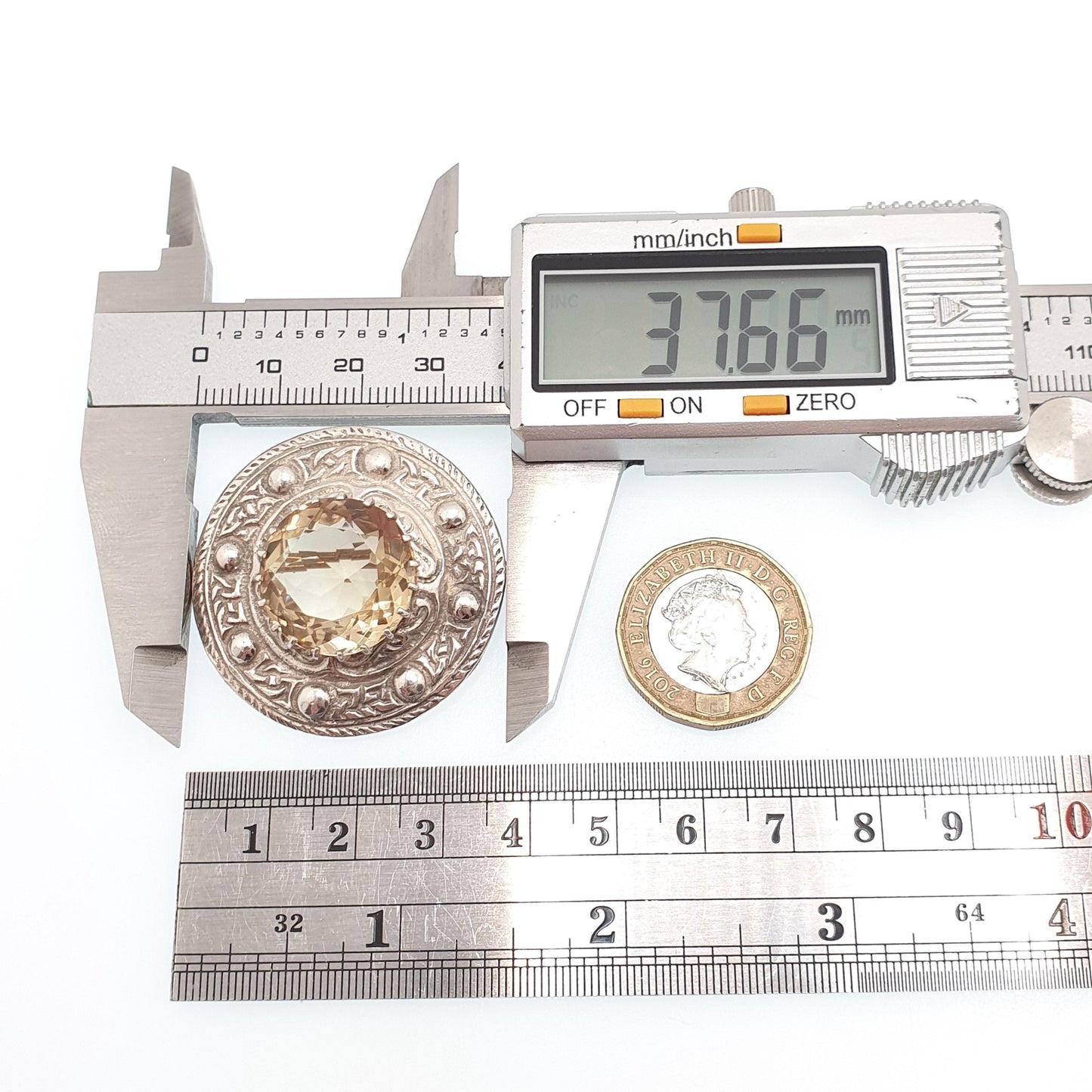 Old Vintage Sterling Silver Citrine Brooch Pin ROBERT ALLISON 1953 Scottish Celtic Large Gemstone Engraved Solid 925 Jewelry Jewellery