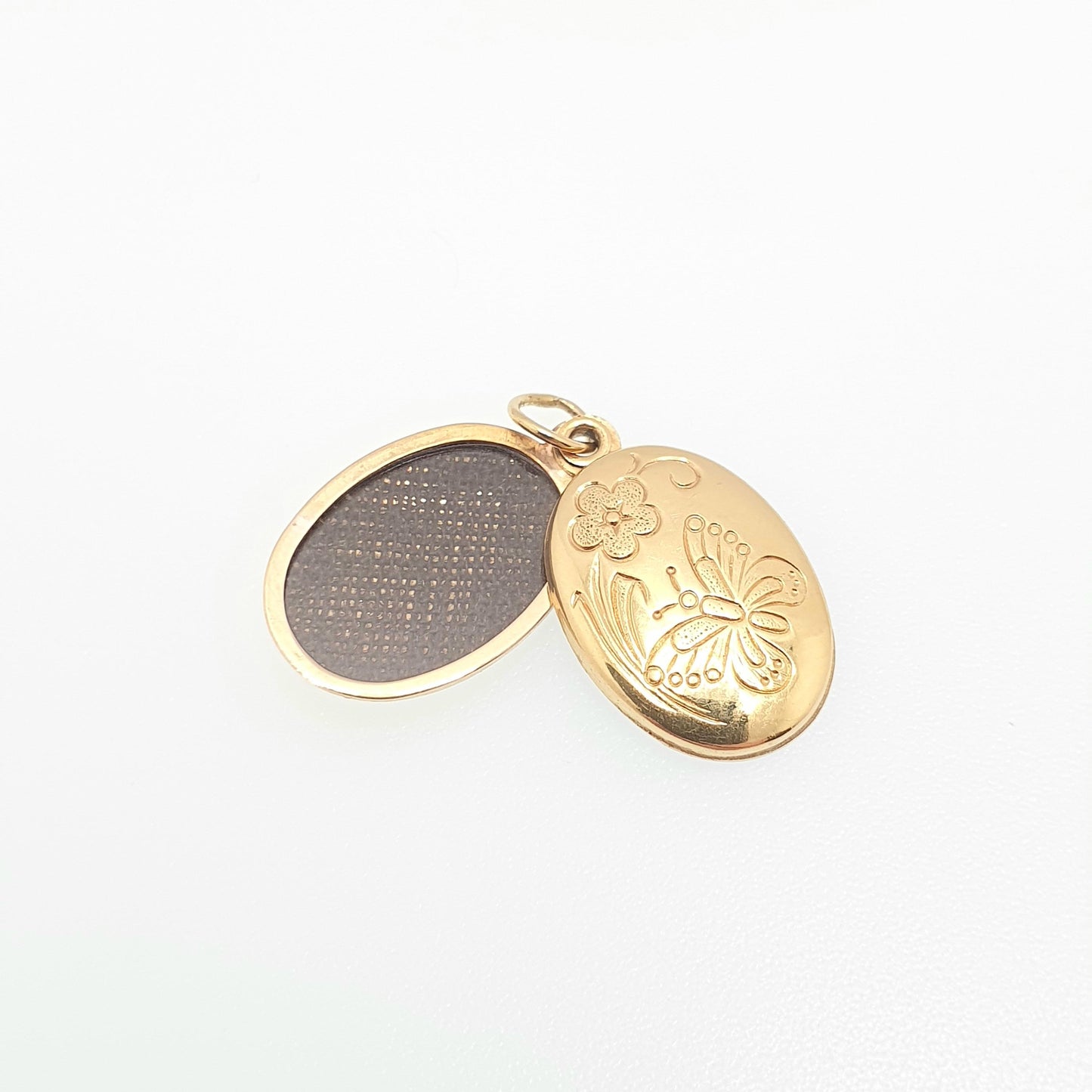 Vintage Solid 9k 9kt Gold Butterfly Locket Oval All 9ct 9 Carat Small Necklace Cute Engraved Photo Picture Pendant Retro Jewelry Jewellery