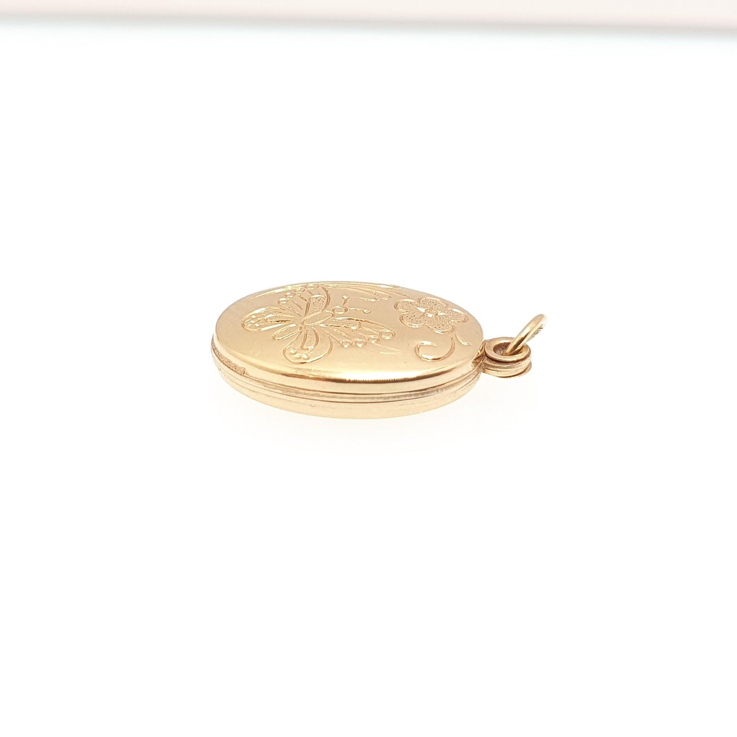 Vintage Solid 9k 9kt Gold Butterfly Locket Oval All 9ct 9 Carat Small Necklace Cute Engraved Photo Picture Pendant Retro Jewelry Jewellery