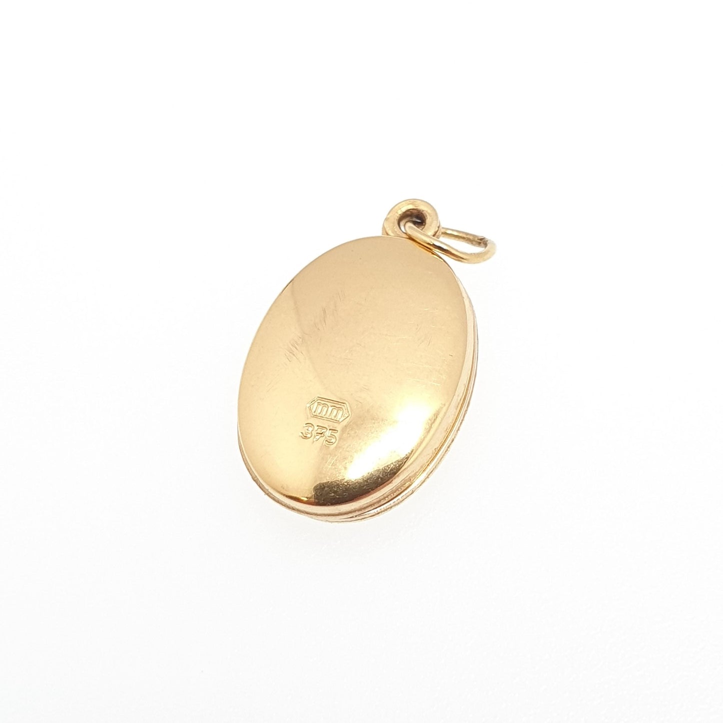 Vintage Solid 9k 9kt Gold Butterfly Locket Oval All 9ct 9 Carat Small Necklace Cute Engraved Photo Picture Pendant Retro Jewelry Jewellery