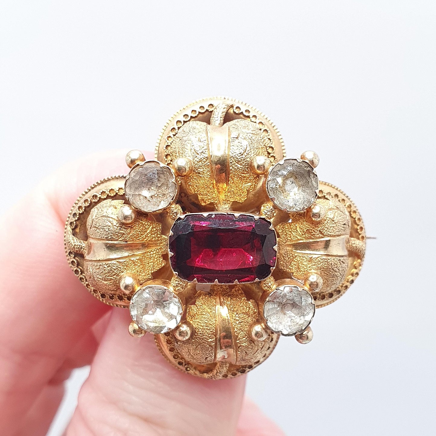 Antique Georgian 15ct Gold Garnet Brooch White Quartz Pin Solid 15kt 625 Etruscan Foiled Gemstones Vintage