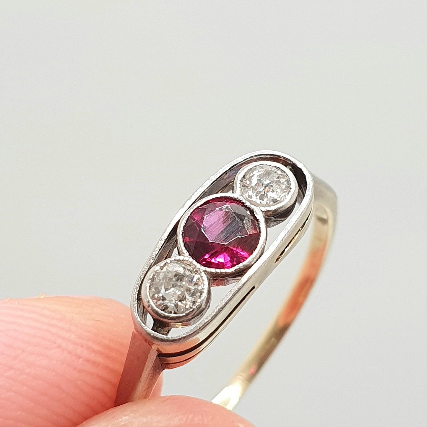 Antique 18ct Gold Natural Ruby & Diamond Ring Art Deco Solid 750 Trilogy 1920s Vintage Jewelry Jewellery