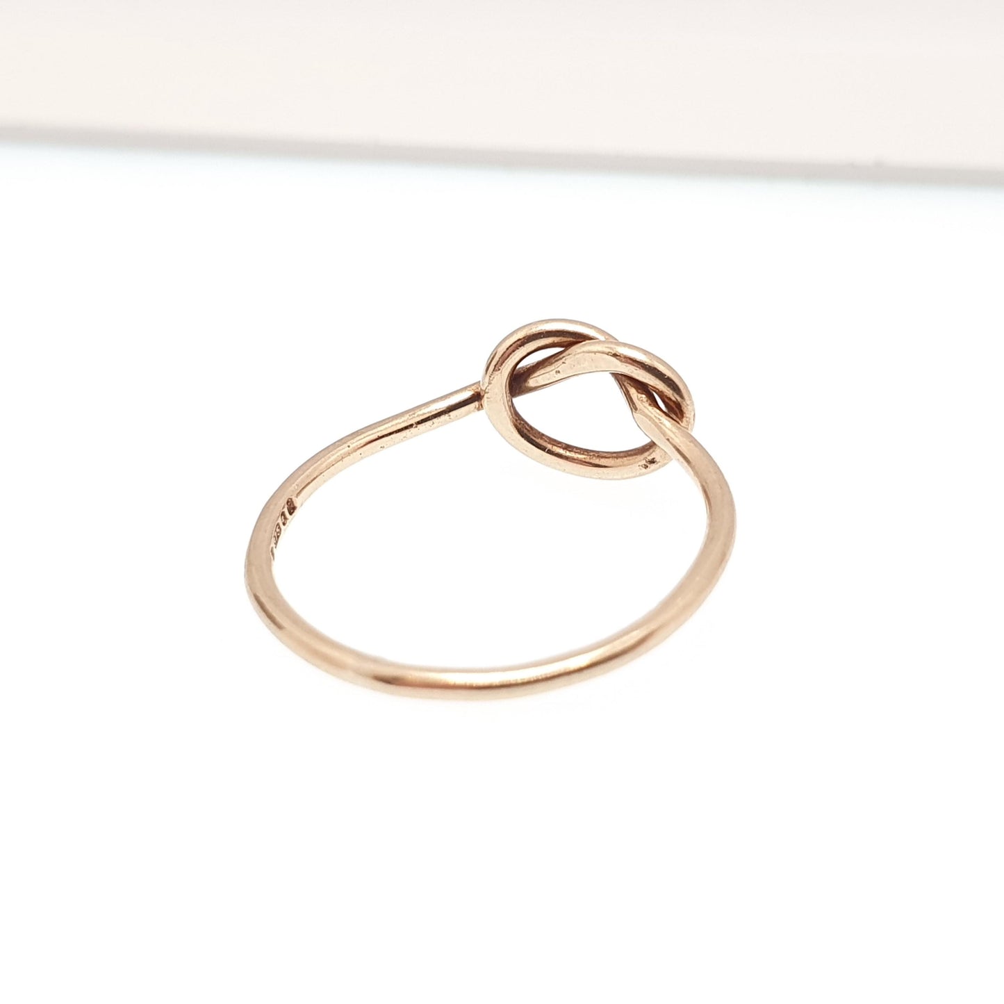 Vintage 9k 9ct Gold Knot Ring Infinity Solid 9ct 375 9kt 1976 Hallmark Retro Womens Jewelry Jewellery