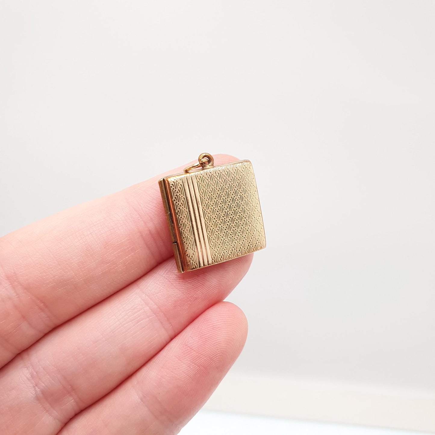 Antique Rolled Gold Square Locket Art Deco Necklace Pendant Gold Filled Geometric Pattern Vintage Womens Jewellery Jewelry