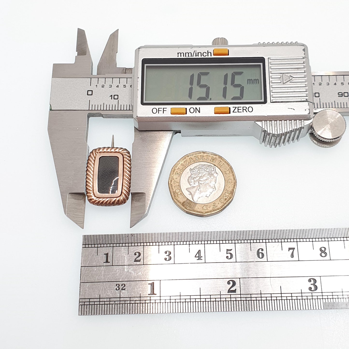 Antique Victorian 9ct Gold Mourning Brooch Locket Chased Border Solid 9k 375 Back Early Vintage 1800s Engraved Womens Jewellery Jewelry