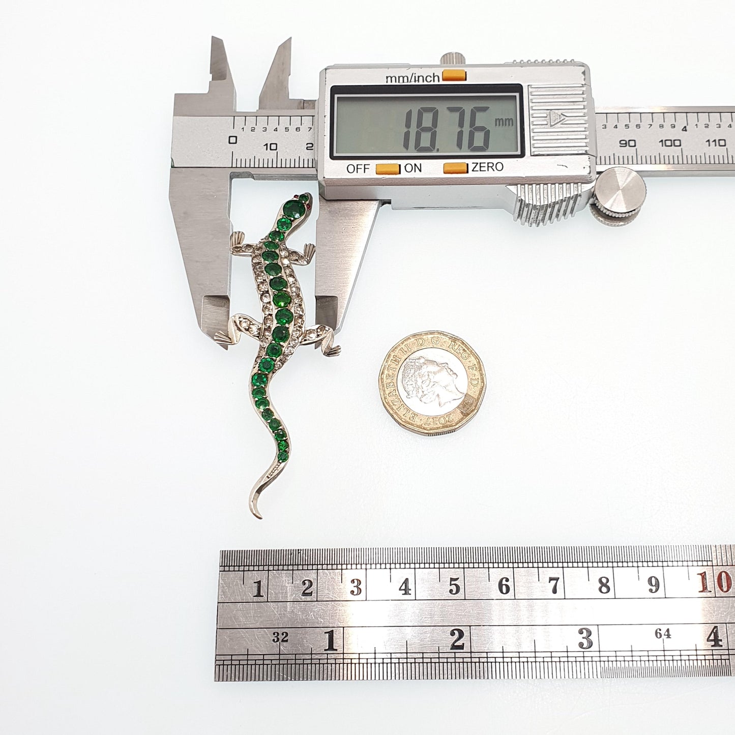 Antique Victorian Solid Silver Lizard Brooch Emerald & Diamond Paste Pastes Reptile Animal Gecko Vintage Womens Retro Jewelry Jewellery