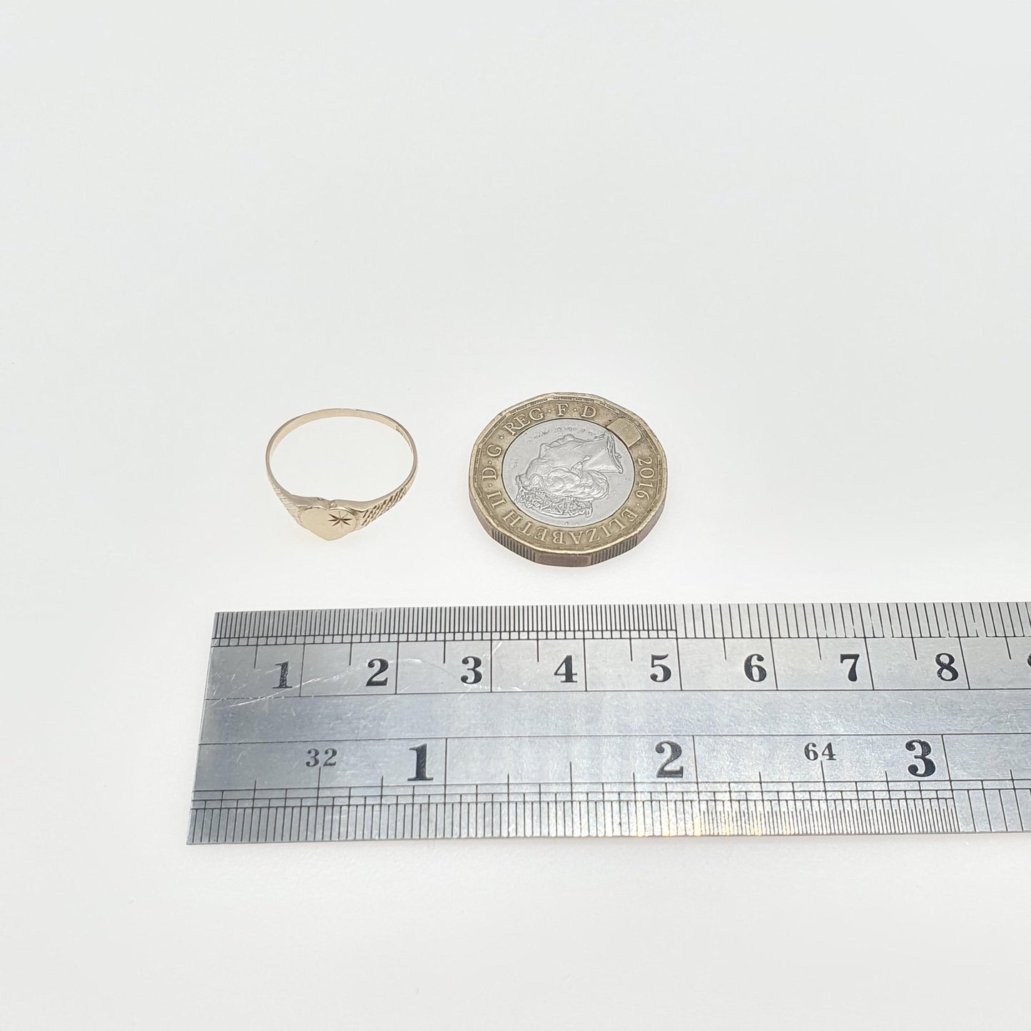 Vintage 9ct Gold Heart Signet Ring Star Engraved Love and Loyalty Mens Womens Unisex Jewelry Antique Jewellery