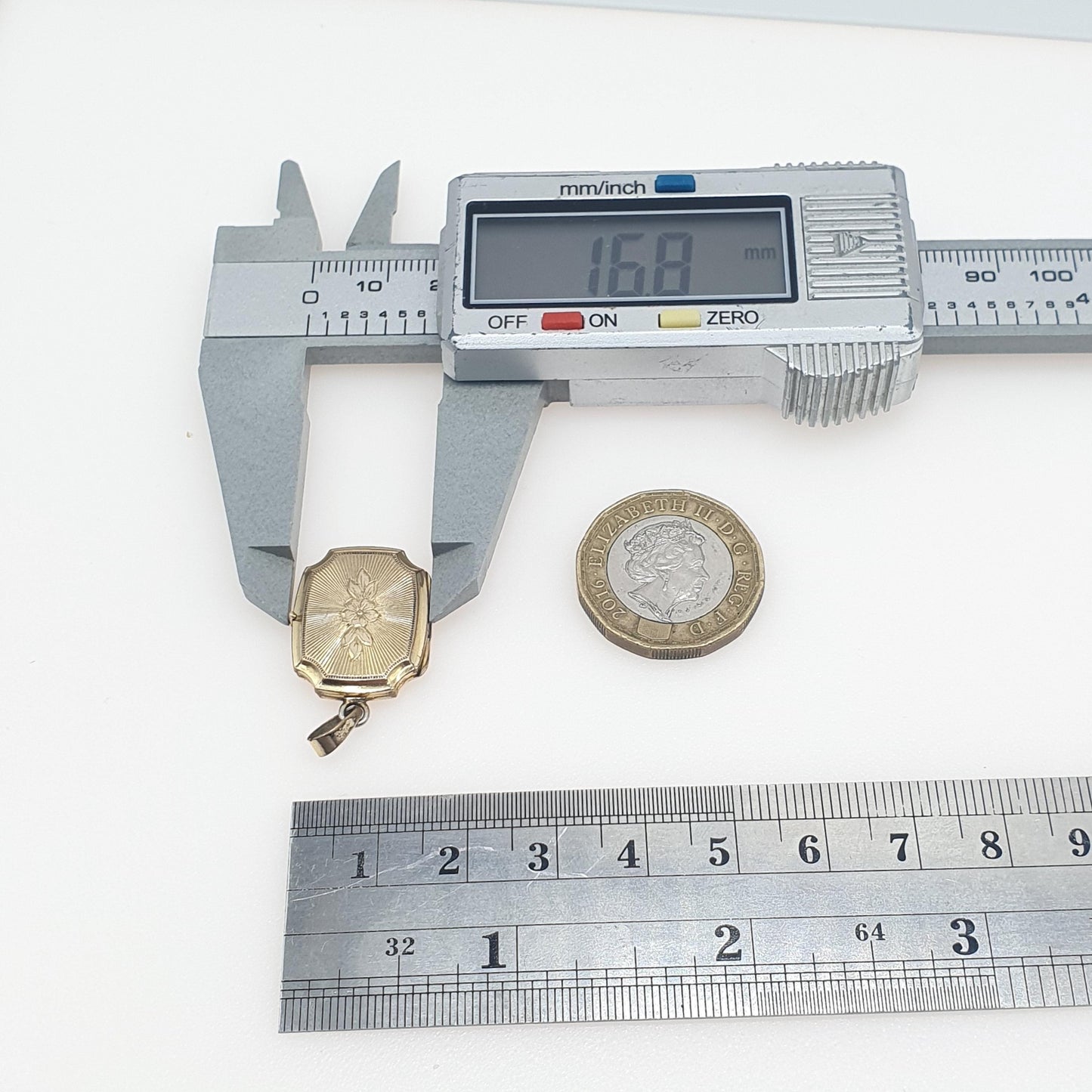 Vintage Rolled Gold Sunburst Flower Locket Rectangular Shape Gold Filled Picture Photo Womens Ladies Retro Jewellery Jewelry