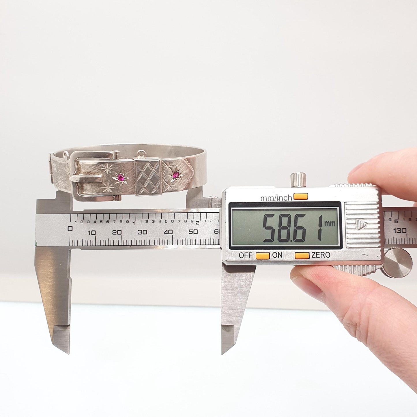 Vintage Sterling Silver Ruby Belt Buckle Bracelet Bangle Star Pattern 1970 Hallmark 35.53g Heavy Genuine Gemstone Jewelry Jewellery