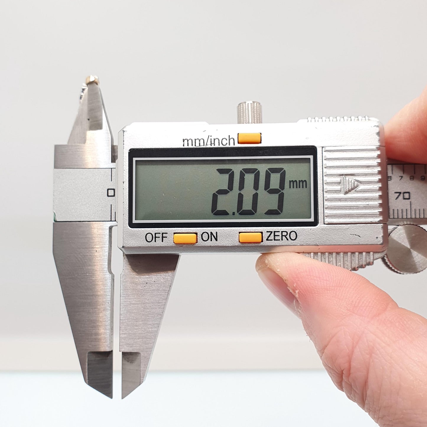 Vintage 9ct Gold Sapphire Pendant CZ Cluster Solid 375 9k Real Large Oval Cut Gemstone Necklace Halo Fine Retro Womens Jewelry Jewellery