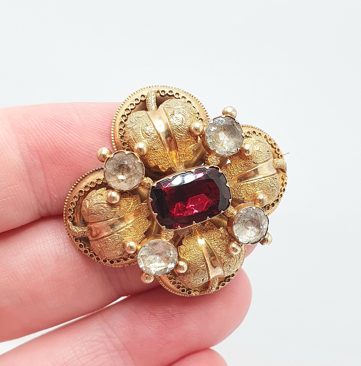 Antique Georgian 15ct Gold Garnet Brooch White Quartz Pin Solid 15kt 625 Etruscan Foiled Gemstones Vintage