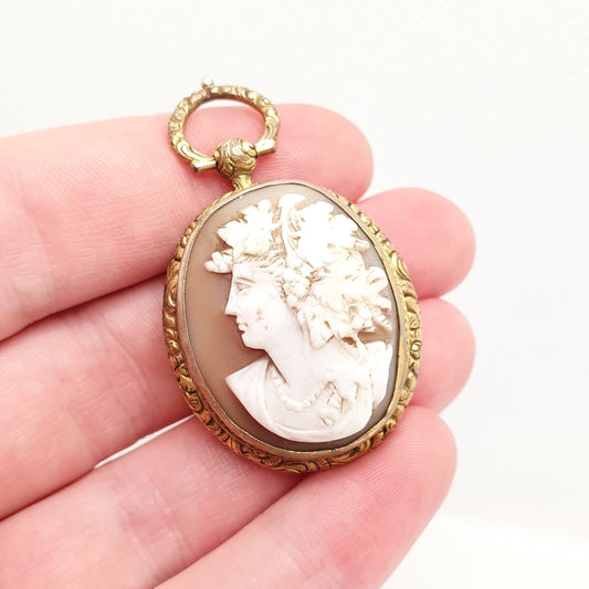 Antique Rolled Gold Victorian Cameo Locket Pendant Necklace Genuine Shell Chased Border Large Vintage Gold Filled Womens Jewelry Jewellery