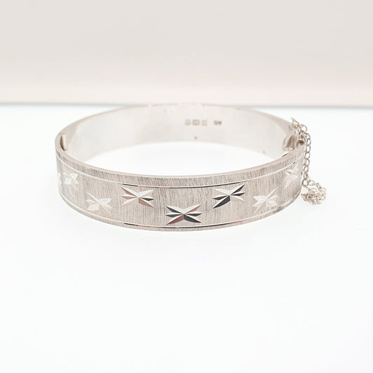 Vintage Sterling Silver Bangle Bracelet Thick Heavy Star Engraved 1979 Hallmarked Chunky Solid 925 Ladies Womens Jewelry Retro Jewellery