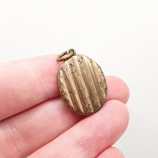 Antique Victorian Locket Gold Gilt Glass Section Photo Necklace Pendant Oval Vintage 1800s Picture Photo Womens Jewellery Jewelry