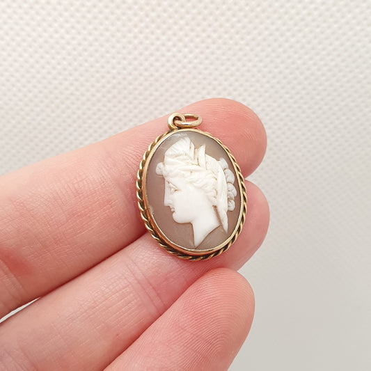 Antique 9ct 9k Gold Victorian Cameo Necklace Pendant Solid 375 Male Bust Oval Rope Border Hand Carved Shell 1800s Vintage Jewelry Jewellery