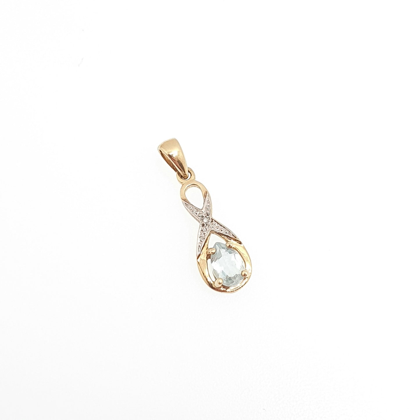 Vintage 9k 9ct Gold Aquamarine Topaz Necklace Pendant Diamond Pear Cut Solid 375 Gemstone Small Cute Sky Blue Womens Jewelry Jewellery