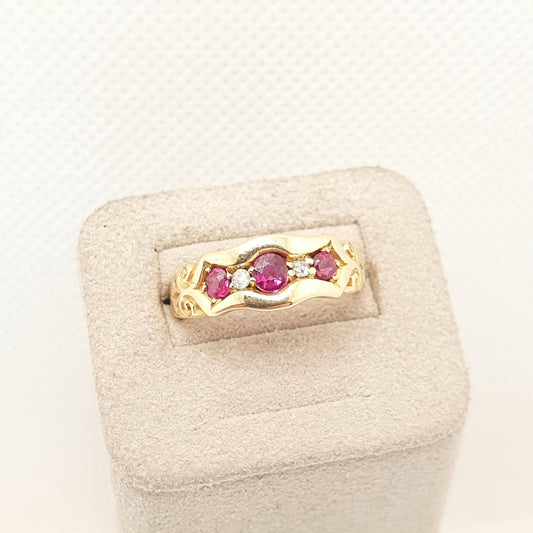 Antique 18ct Gold Ruby & Diamond Ring Edwardian 18k Solid 750 5 Stone 1901 Hallmarked Heavy Victorian Sparkly Old Cut Womens Vintage Jewelry