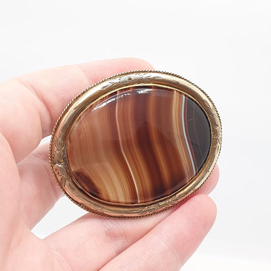 Victorian Antique Agate Rolled Gold Brooch Pin Very Large Big Huge Banded Striped Lace Quartz Chalcedony Engraved Jewelry Jewellery Vintage