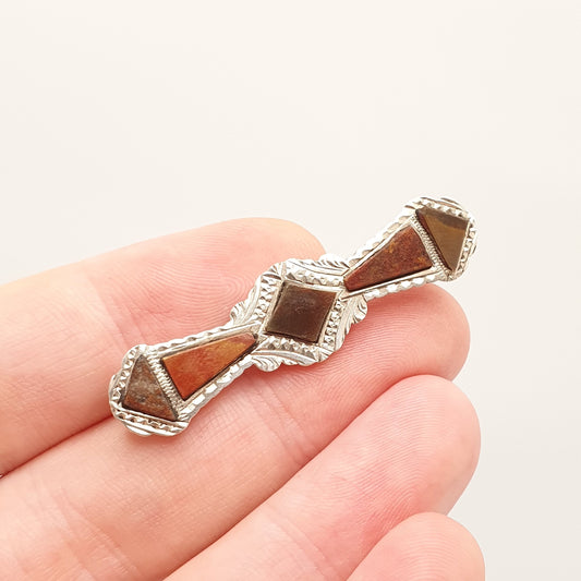 Antique Sterling Silver Red Jasper Brooch Scottish Style Agate 1903 Hallmark Hardstone Gemstone Celtic Vintage Womens Jewelry Jewellery