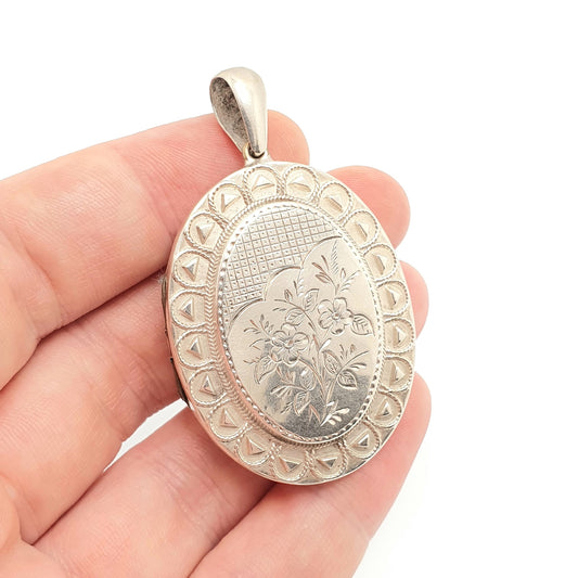 Antique Victorian Solid Silver Locket Aesthetic Large Big Oval Hand Engraved Pendant Picture Photo Geometric Vintage Women Jewelry Jewellery