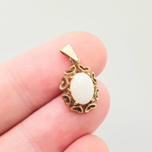 Vintage 9k 9ct Gold Opal Necklace Pendant White Oval Heart Border Cute Gemstone Solid 375 Yellow 9 Carat Retro Womens Jewelry Jewellery