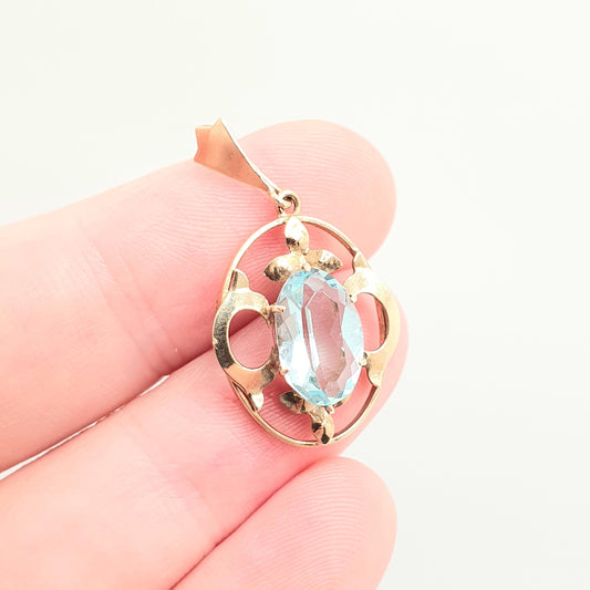 Vintage 9k 9ct Gold Aquamarine Paste Necklace Pendant Oval Cut Solid 375 Gemstone Cute Sky Blue Retro Womens Ladies Jewelry Jewellery