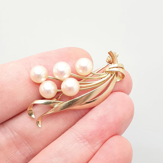 Vintage MIKIMOTO 14k Gold Pearl Brooch Pin Solid 14kt 585 Cultured Japanese White Lustre Leaf Genuine Signed Fine Estate Jewelry Jewellery