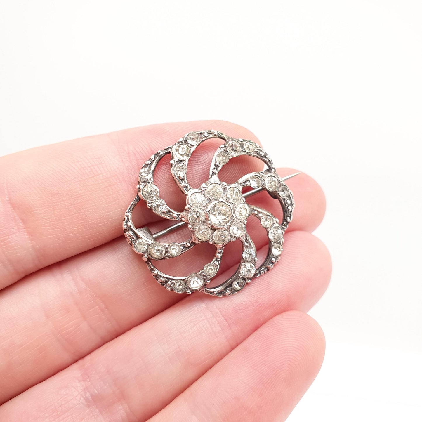 Antique Georgian Solid Silver Diamond Paste Brooch Spiral Swirl Old Cut Ornate Late 1800s Sparkly Foiled Glass Cute Jewelry Jewellery