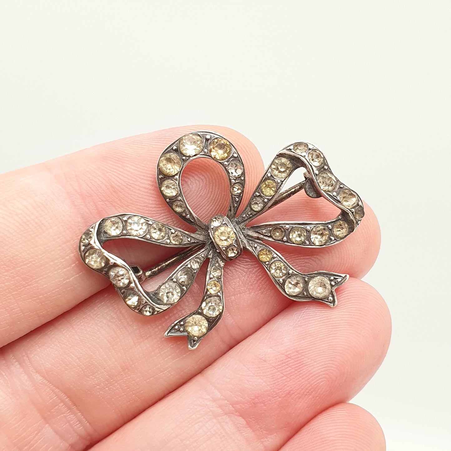 Antique Victorian Paste Sterling Silver Bow Brooch Diamond Pastes Ribbon Foiled Sparkly Fine Estate 1800s Womens Jewelry Jewellery Vintage