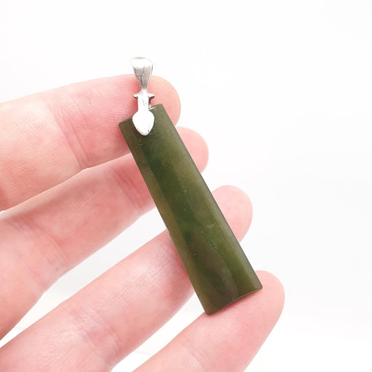Antique Solid Silver Nephrite Jade Necklace Pendant New Zealand Victorian Maori NZ Green Large Shard Vintage Gemstone Jewelry Jewellery